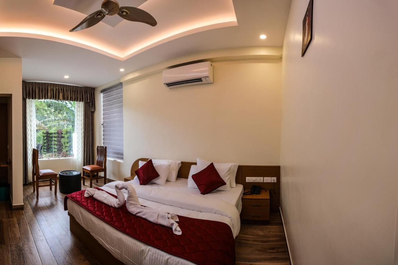Hormuz Inn Kolattupuzha Zewnętrze zdjęcie