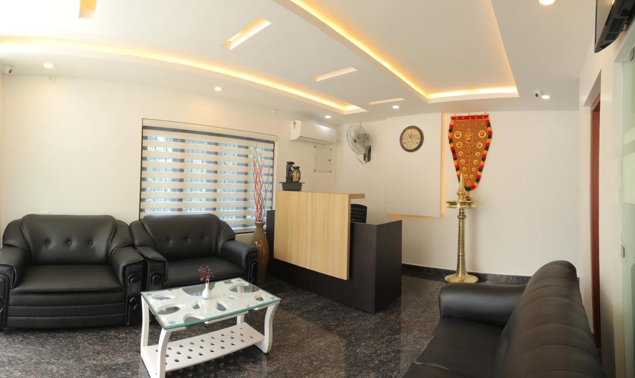 Hormuz Inn Kolattupuzha Zewnętrze zdjęcie