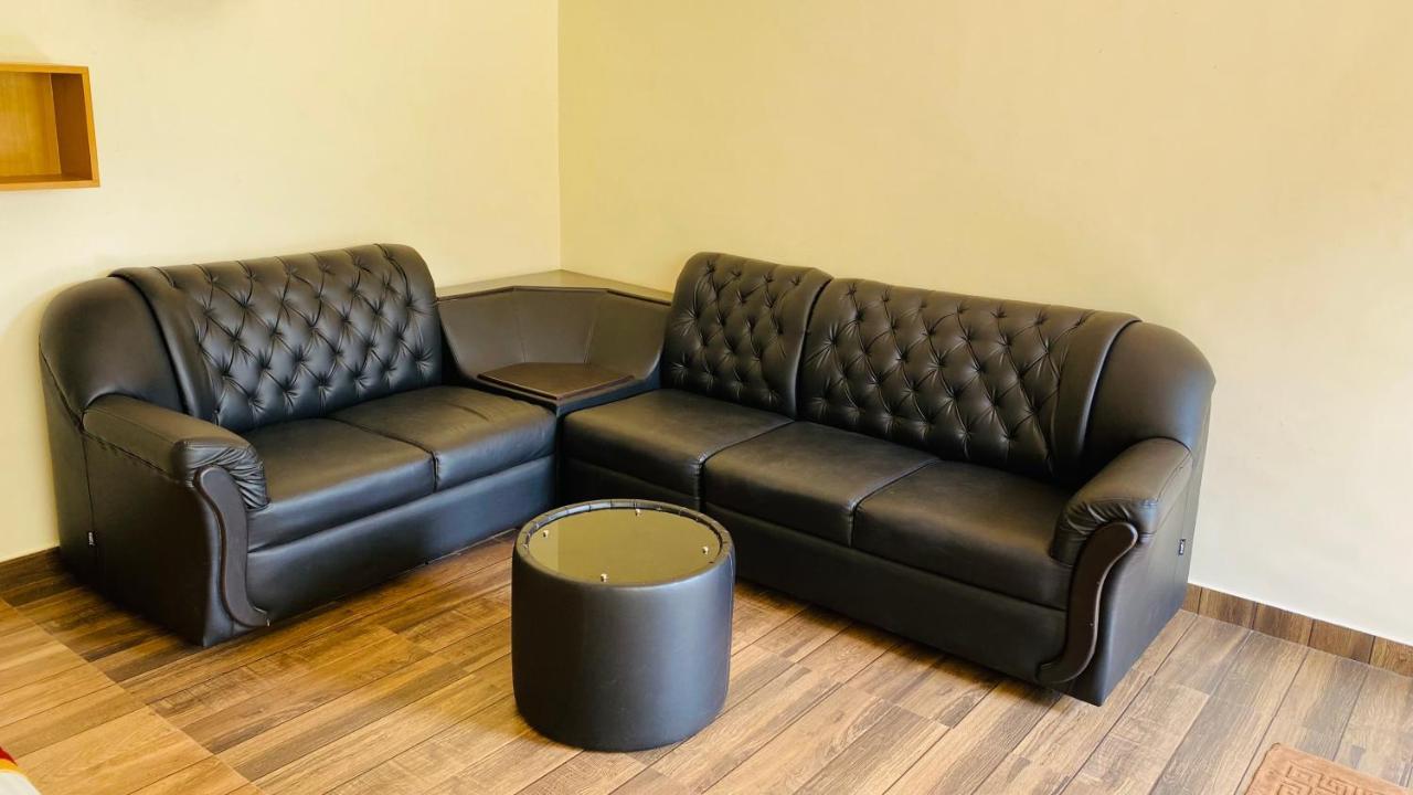 Hormuz Inn Kolattupuzha Zewnętrze zdjęcie